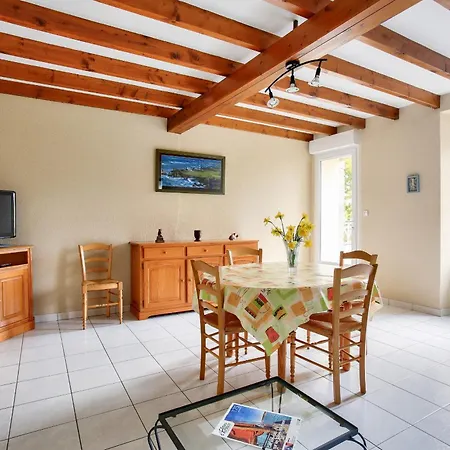Grand Jardin Et Calme Au Coeur Des Cotes-d'armor Holiday home La Bouillie